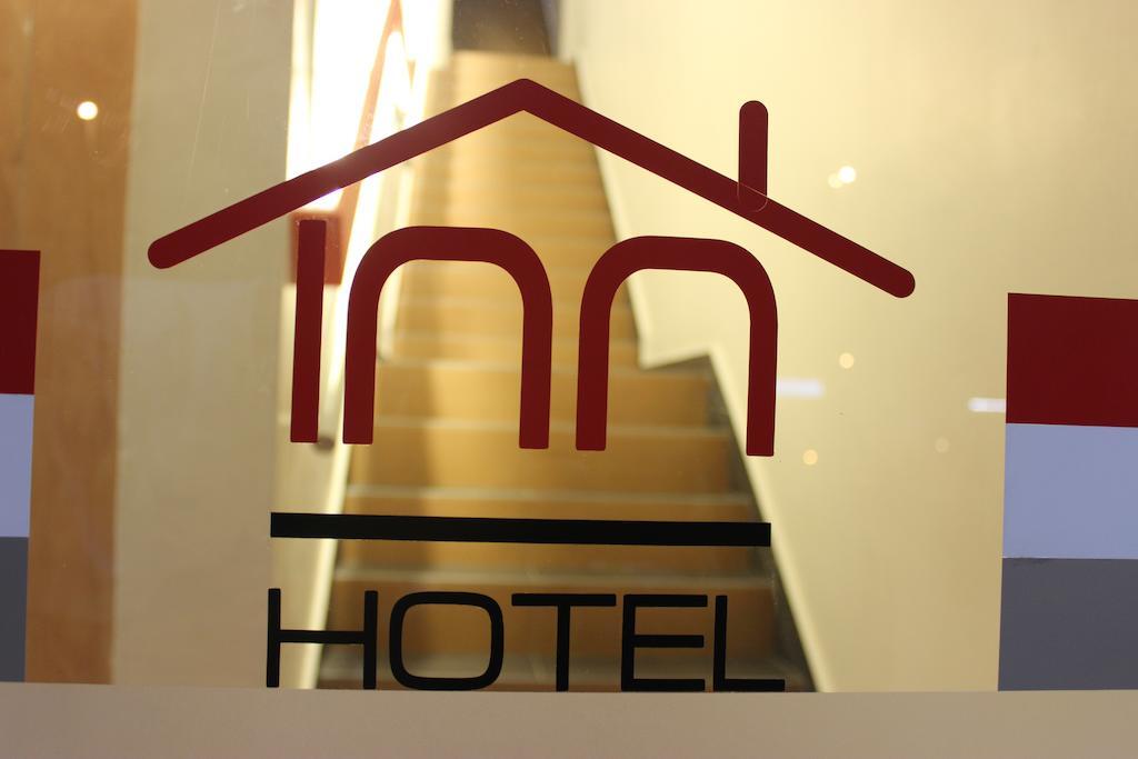 Inn Hotel Teluk Intan Eksteriør billede